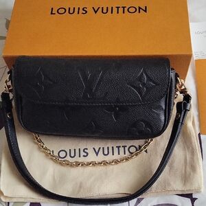 Louis Vuitton Black IVY WOC